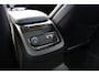 Volvo V90 T8 455PK AWD Ultra Dark | Trekhaak | Head up display | Gelamineerde ruiten | HK Audio