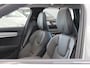 Volvo V90 T8 455PK AWD Ultra Dark | Trekhaak | Head up display | Gelamineerde ruiten | HK Audio