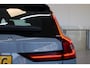 Volvo V90 T8 455PK AWD Ultra Dark | Trekhaak | Head up display | Gelamineerde ruiten | HK Audio