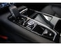 Volvo V90 T8 455PK AWD Ultra Dark | Trekhaak | Head up display | Gelamineerde ruiten | HK Audio