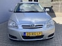 Toyota Corolla 1.6 VVT-i Terra 5-deurs | Trekhaak | Airco | NL auto