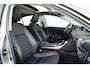 Lexus IS 300h Hybrid Business Line Pro | Schuifdak • Dealeronderhouden