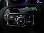 Mercedes-Benz A-klasse 180 AMG line Night Pakket | Sfeerverlichting | DAB | Parkeersensoren | Spiegelpakket | MBUX Navi | Inclusief 24 maanden MB Certified garantie voor Europa.