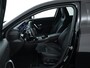 Mercedes-Benz A-klasse 180 AMG-line | Night pakket | Thermotronic | Apple CarPlay | parkeersensoren en achter camera | Spiegelpakket | Inclusief 24 maanden MB Certified garantie voor Europa.