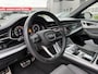 Audi Q8 60 TFSI e 467 PK Quattro Pro Line S-Line Competition SQ8 Diffuser Panoramadak S-Line Sportstoelen Plus Trekhaak Stuurverwarming Stoelverkoeling ACC Audi Exclusive Individueel-lak Rotor Grau!