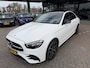 Mercedes-Benz E-klasse 300e 4MATIC AMG Line AUTOMAAT| SPORT INTERIEUR| NAVIGATIE| 360-CAMERA| DODE-HOEK| MULTIMEDIA| AIRCO/ECC| ADAPTIVE CRUISECONTROLL| XENON/LED| TREKHAAK| SFEER VERLICHTING|