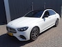 Mercedes-Benz E-klasse 300 e 4MATIC AMG Line AUTOMAAT| SPORT INTERIEUR| NAVIGATIE| 360-CAMERA| DODE-HOEK| MULTIMEDIA| AIRCO/ECC| ADAPTIVE CRUISECONTROLL| XENON/LED| TREKHAAK| SFEER VERLICHTING|