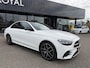 Mercedes-Benz E-klasse 300e 4MATIC AMG Line AUTOMAAT| SPORT INTERIEUR| NAVIGATIE| 360-CAMERA| DODE-HOEK| MULTIMEDIA| AIRCO/ECC| ADAPTIVE CRUISECONTROLL| XENON/LED| TREKHAAK| SFEER VERLICHTING|