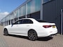 Mercedes-Benz E-klasse 300 e 4MATIC AMG Line AUTOMAAT| SPORT INTERIEUR| NAVIGATIE| 360-CAMERA| DODE-HOEK| MULTIMEDIA| AIRCO/ECC| ADAPTIVE CRUISECONTROLL| XENON/LED| TREKHAAK| SFEER VERLICHTING|