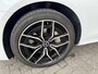 Mercedes-Benz E-klasse 300 e 4MATIC AMG Line AUTOMAAT| SPORT INTERIEUR| NAVIGATIE| 360-CAMERA| DODE-HOEK| MULTIMEDIA| AIRCO/ECC| ADAPTIVE CRUISECONTROLL| XENON/LED| TREKHAAK| SFEER VERLICHTING|