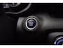 Toyota Yaris 1.5 VVT-i 125pk Dynamic | Parkeersensoren voor en achter | Apple Carplay/Android Auto | Achteruitrijcamera | Cruise COntrols Adaptief | DAB