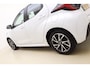 Toyota Yaris 1.5 VVT-i 125pk Dynamic | Parkeersensoren voor en achter | Apple Carplay/Android Auto | Achteruitrijcamera | Cruise COntrols Adaptief | DAB