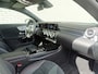 Mercedes-Benz CLA 180 AMG Line l Premium pakket l Night pakket l Panaramadak l 19 inc. Multispaak velgen l Keyless Go l
