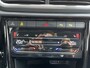 Volkswagen T-Roc 1.5 TSI 150PK R-Line Business+ / R-Line Interieur + Exterieur / Digitale Cockpit / Zwenkbare Trekhaak / Stoelverwarming / Keyless Entry P4