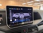 Volkswagen Crafter TDI L3H3 Highline 140 pk EURO VI | Airco | Multifunctioneel stuurwiel | App connect | DAB+ | Bijrijdersbank | Navigatie | Trekhaak | Cruise control | Vierseizoenbanden |
