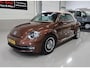 Volkswagen Beetle Cabriolet 1.2 TSI Exclusive Edition Leer Airco-ecc Camera Navigatie Bluetooth 17 inch Circle Black PDC Stoelverwarming Boekjes aanwezig Elektrische kap 70's Design