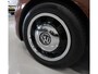 Volkswagen Beetle Cabriolet 1.2 TSI Exclusive Edition Leer Airco-ecc Camera Navigatie Bluetooth 17 inch Circle Black PDC Stoelverwarming Boekjes aanwezig Elektrische kap 70's Design