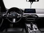 BMW 5-Serie 530e iPerformance High Executive | M-Sportpakket | Head-up Display | Parkeersensoren | Stoelverwarming |