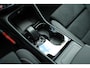 Volvo EX40 Single Motor Extended Range Ultra 82 kWh | Lichtmetalen Velgen 5-Spaaks 19" | Connect Microtech/Nubuck Charcoal | Rondomzicht Camera | Voorstoelen+ Stuurwiel Verwarmd | Verwarmbare Achterbank | Extra Getint Glas | Geluidsinstalatie Harman/ Kardon | Elektrische Stoelen Met Geheugen | Warmtepomp | All-Seasonbanden |