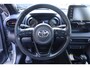 Toyota Yaris 1.5 Hybrid Executive PANO CARPLAY HALF-LEER STOEL/STUURVERW. CAMERA HUD CRUISE CLIMA DAB 2XPDC 17''LMV KEYLESS-ENTRY/START