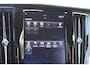 Volvo V90 T4 R-Deisgn | Elektrische bedienbare voorstoelen | Stoelverwarming | Keyless entree | DAB radio | BLIS | Parkeersensoren voor + achter | Apple Carplay/Android auto | Harman Kardon Premium Audio |