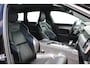 Volvo V90 T4 R-Deisgn | Elektrische bedienbare voorstoelen | Stoelverwarming | Keyless entree | DAB radio | BLIS | Parkeersensoren voor + achter | Apple Carplay/Android auto | Harman Kardon Premium Audio |