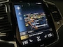 Volvo XC90 T8 AWD Recharge R-Design Long Range | Trekhaak | 455pk | Adaptieve Cruise Control | Stoel en Stuurwielverwarming | Parkeercamera | Full LED Meesturende koplampen | Pilot Assist | BLIS Dode Hoek Detectie | Elektrische voorstoelen geheugen | Leder Alcantara