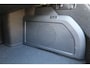 Volkswagen Beetle Cabriolet 1.4 TSI Sport R-line Een zeer nette en complete auto bij ons bedrijf in onderhoud