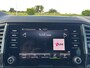 Skoda Karoq 1.5 TSI DSG CLEVER PANO-DAK/TREKHAAK/CAMERA/NAVI/CARPLAY/STOELVERW