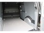 Volkswagen Caddy Maxi Cargo 2.0 TDI Comfort | 102 pk | Trekhaak | Betonplex Laadvloer | Navi | Cruise | PDC achter