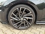 Volkswagen Golf 2.0 TSI 4Motion R Akrapovic Pano DCC Dynaudio Carbonleer