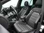 Volkswagen Golf 2.0 TSI 4Motion R Akrapovic Pano DCC Dynaudio Carbonleer