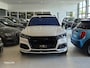 Audi Q5 2.0 TFSI quattro Sport S Line Black Edition Panoramadak / Virtual cockpit / 22 inch velgen / Luchtvering.
