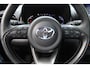 Toyota Yaris Cross 1.5 Hybrid Dynamic Plus | Rijklaar | Panoramadak | Head Up | El.achterklep | Stoel-/stuurverw. | Privacyglass | LED | Keyless | Apple/Android | Navi