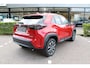 Toyota Yaris Cross 1.5 Hybrid Dynamic Plus | Rijklaar | Panoramadak | Head Up | El.achterklep | Stoel-/stuurverw. | Privacyglass | LED | Keyless | Apple/Android | Navi