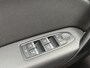 Renault Captur 1.0 TCe 100 Intens | NAP | Climate Control | DAB | Key-less | Parkeersensoren | LED | Cruise Control | Lichtmetaal |