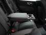 Volvo XC60 2.0 T6 Plug-in hybrid AWD R-Design | Trekhaak | Harman/Kardon | Standkachel | Zondag Open!