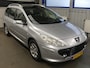 Peugeot 307 SW 1.6-16V Pack - Airco - 7 persoons - Trekhaak