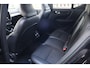 Volvo XC40 1.5 T3 | Geen import | Camera | Schuifdak | Carplay