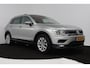 Volkswagen Tiguan 1.4 TSI ACT Comfortline Business (PANORAMADAK, ACHTERUITRIJCAMERA, NAVIGATIE, STOELVERWARMING, PARKEERSENSOREN)