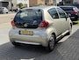 Toyota Aygo 1.0 VVT-I 5DRS Plus | Airconditioning, Lichtmetalen velgen, Centrale deurvergrendeling, Half leer