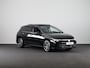 Volkswagen Golf 1.5 eHybrid Style Edition 204PK | Panoramadak | Wegklapbare trekhaak | Sportonderstel | Led matrix | Stoelverwarming | 18 Inch