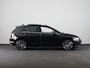 Volkswagen Golf 1.5 eHybrid Style Edition 204PK | Panoramadak | Wegklapbare trekhaak | Sportonderstel | Led matrix | Stoelverwarming | 18 Inch