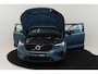 Volvo XC40 B4 (M-HYBRID) PLUS DARK -CAMERA|ADAP.CRUISE|VERW.VOORRUIT|TREKHAAK|HARMAN/KARDON