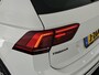 Volkswagen Tiguan 1.5 TSI 150pk DSG ACT R-Line Highline Stoelverwarming Virtual Cockpit Navigatie