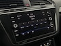 Volkswagen Tiguan 1.5 TSI 150pk DSG ACT R-Line Highline Stoelverwarming Virtual Cockpit Navigatie