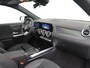Mercedes-Benz EQA 250+ AMG Line 71 kWh Accu | Panorama - Schuifdak | Trekhaak Wegklapbaar | Apple Carplay & Android Auto | Voorstoelen Verwarmd | Nightpakket | Sfeerverlichting | DAB+ Radio