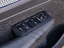 Volvo XC40 1.5 T5 Twin Engine R-Design PANO HARMAN KARDON CAMERA TREKHAAK 19 INCH STANDKACHEL