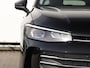 Volkswagen Passat Variant 1.5 eTSI Business | Navigatie | LED | Digital Cockpit | Camera | Stoelverwarming |