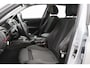 BMW 1-Serie 118i Sport Climate, Cruise, Sportstoelen, Navigatie, Bluetooth, LED, PDC, 16''
